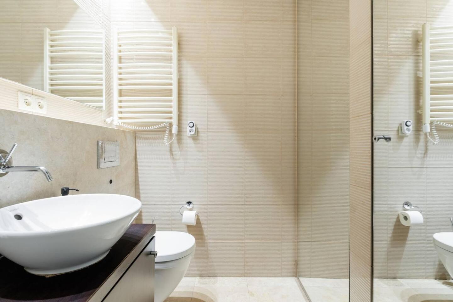 Superb Czerska Family Apartment Βαρσοβία Εξωτερικό φωτογραφία