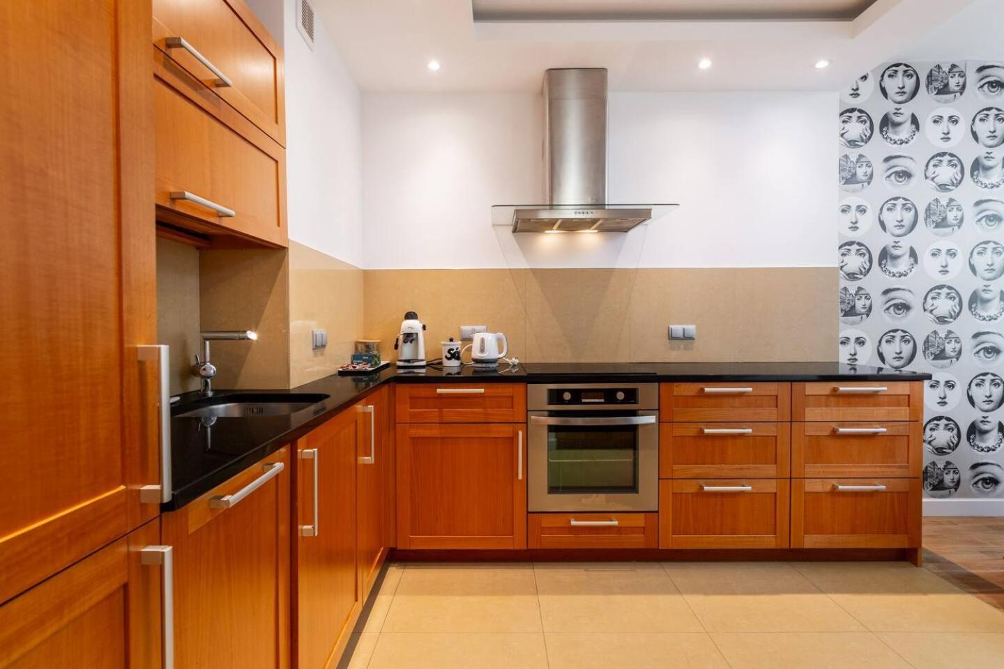 Superb Czerska Family Apartment Βαρσοβία Εξωτερικό φωτογραφία